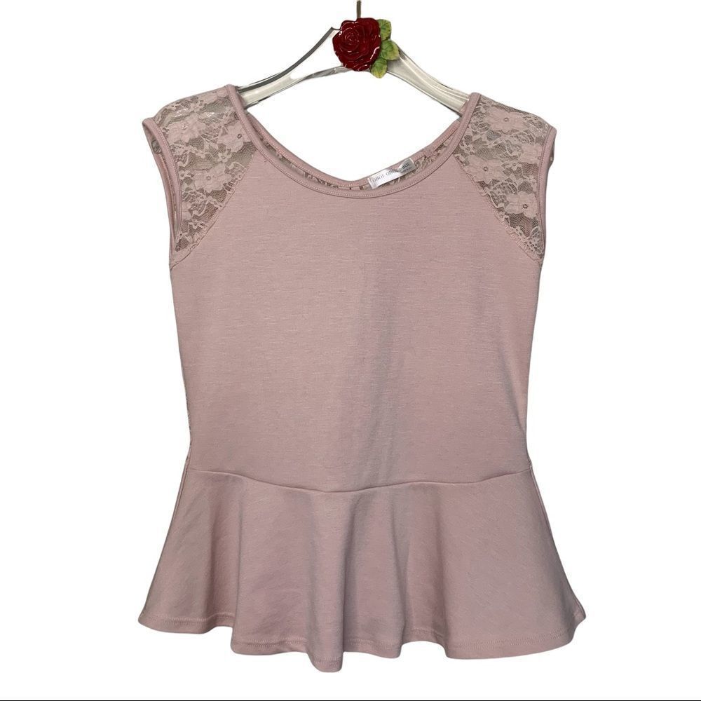 OBOE OBOE OBEO Lace Peplum Blouse/Top Large in BlushPink